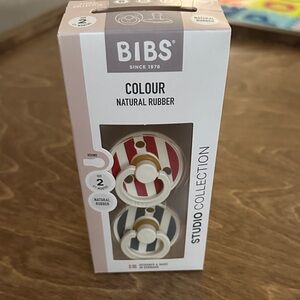BIBS Natural Rubber Pacifiers - Red and Blue